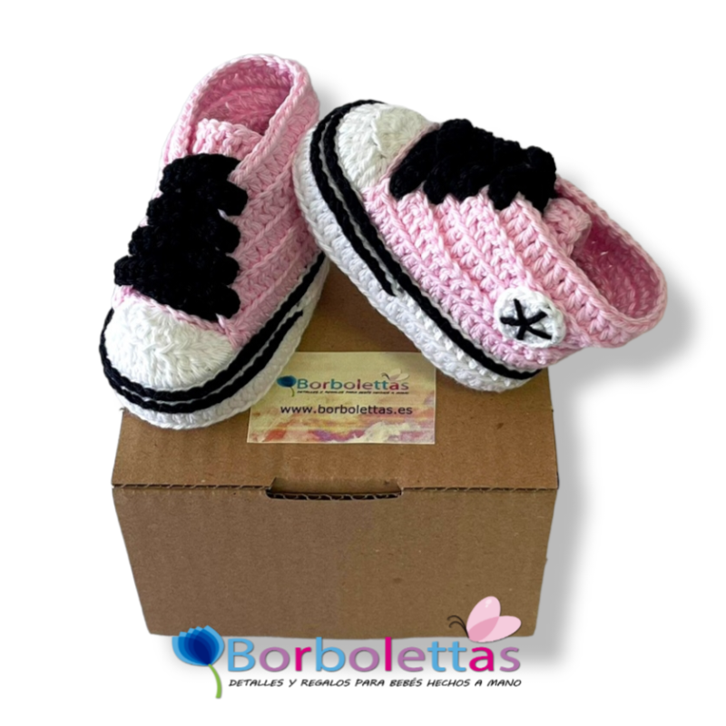 Patucos para Bebé Estilo Deportivo Rosa Claro y Negro